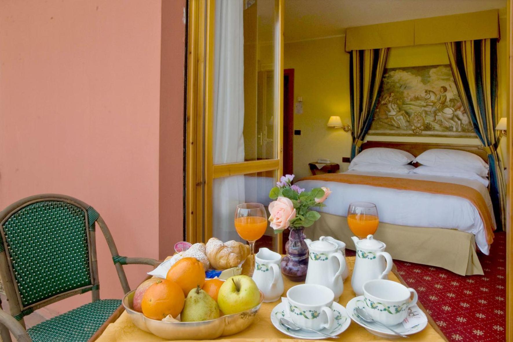 Hotel Ferrari Salsomaggiore Terme Esterno foto