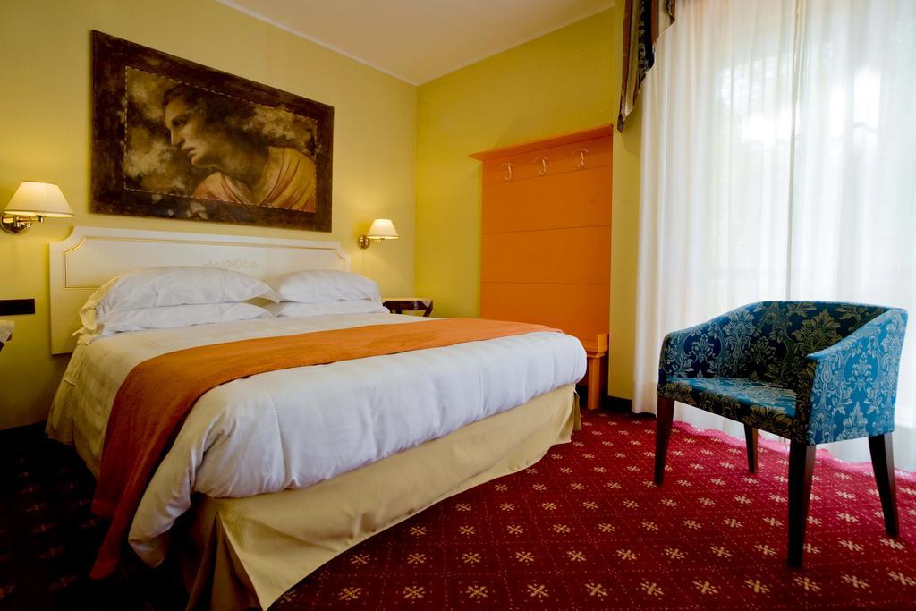 Hotel Ferrari Salsomaggiore Terme Esterno foto