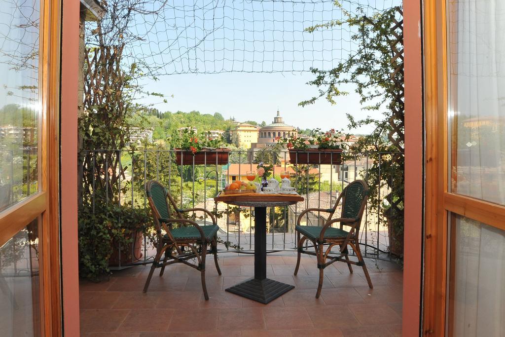 Hotel Ferrari Salsomaggiore Terme Esterno foto
