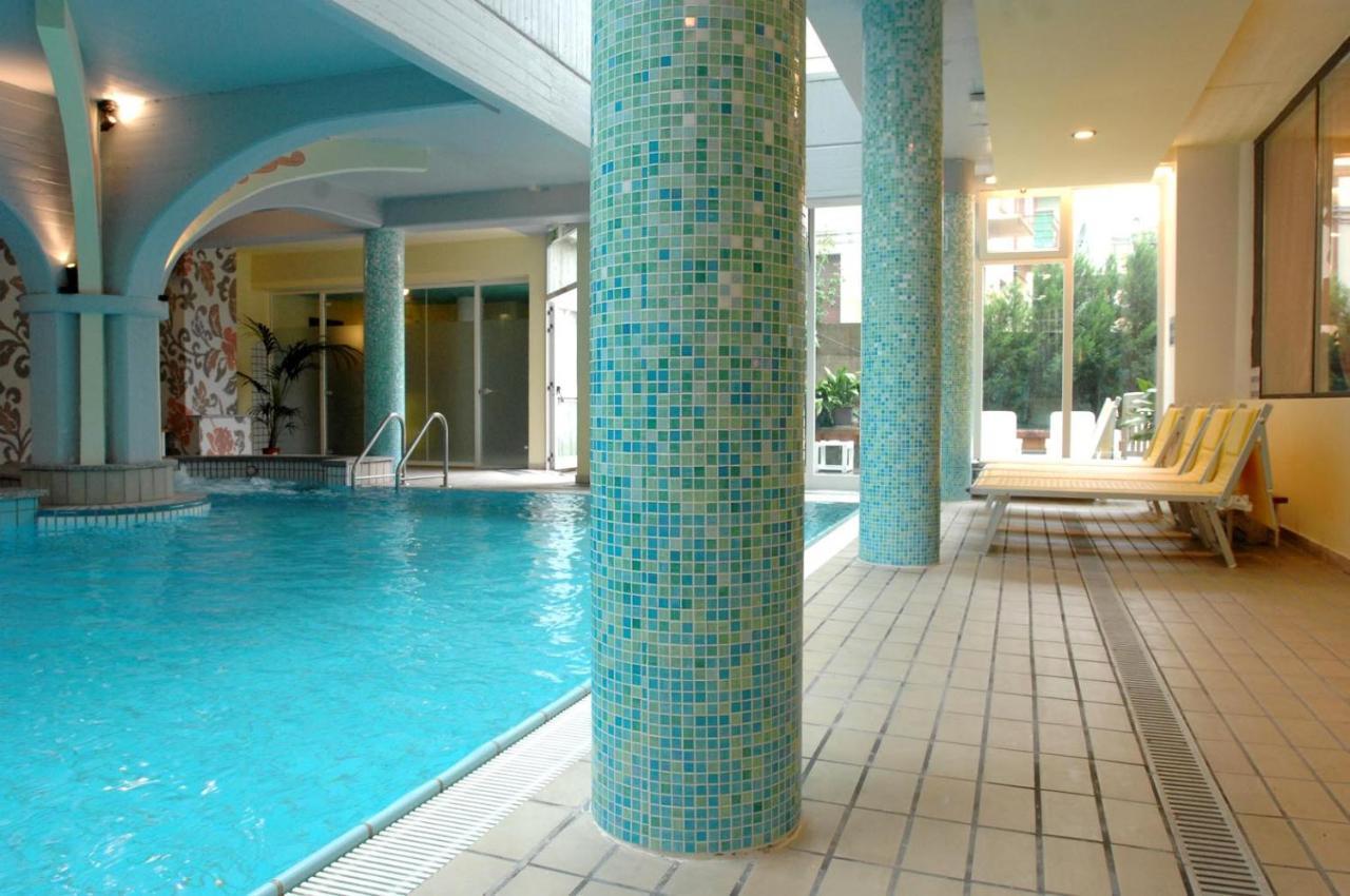 Hotel Ferrari Salsomaggiore Terme Esterno foto